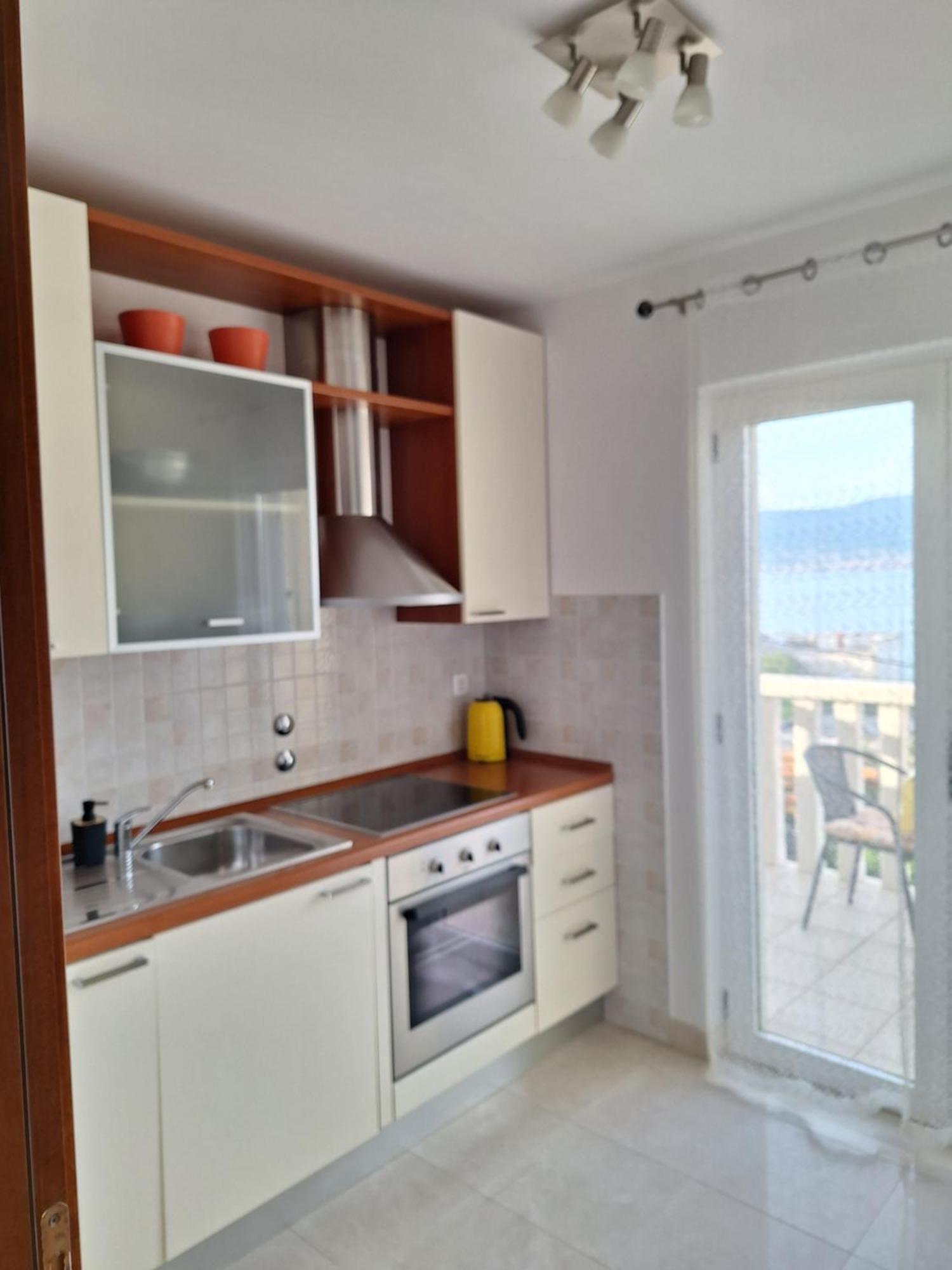 Apartments Romana Слатине Екстериор снимка