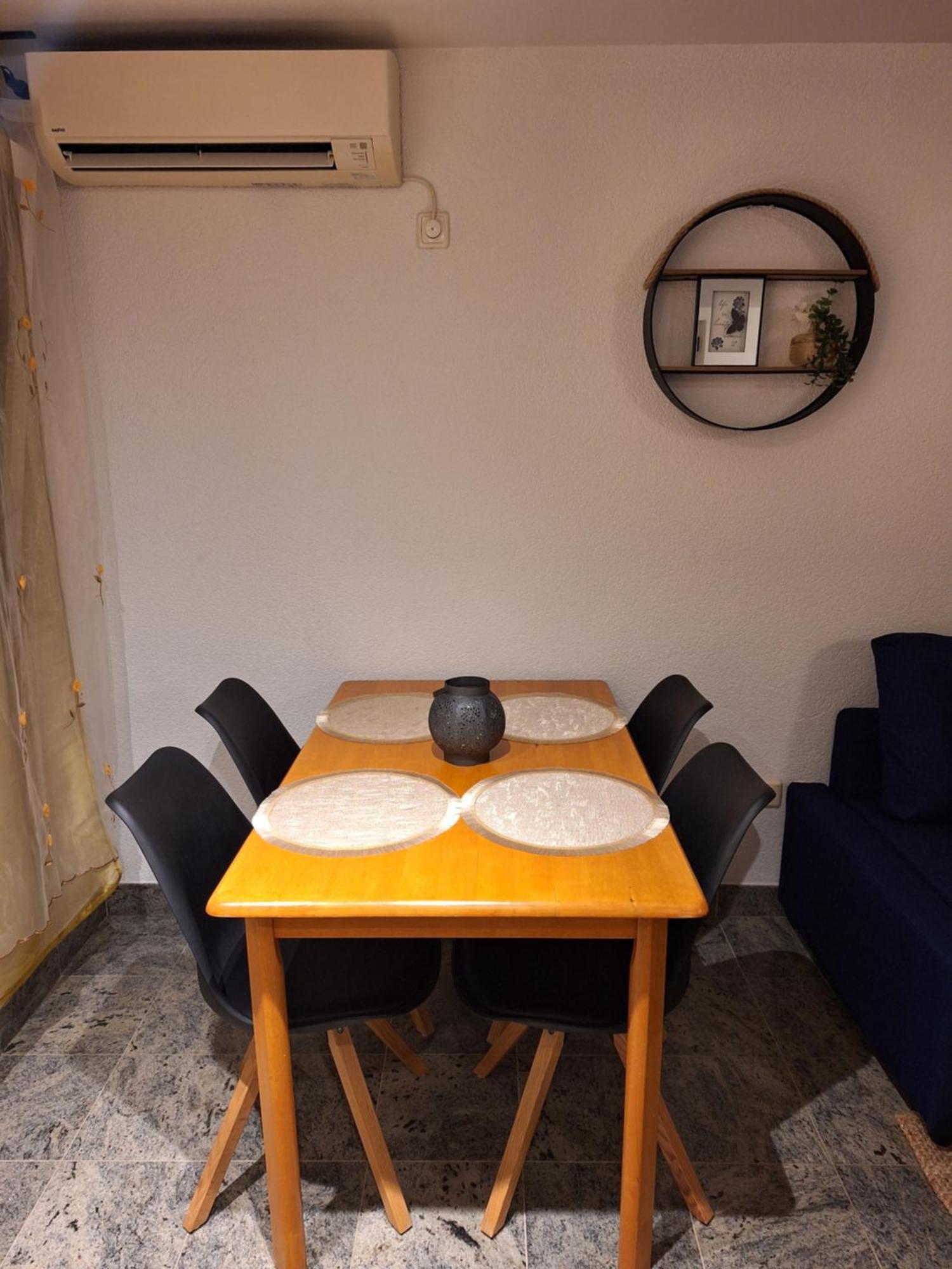 Apartments Romana Слатине Екстериор снимка